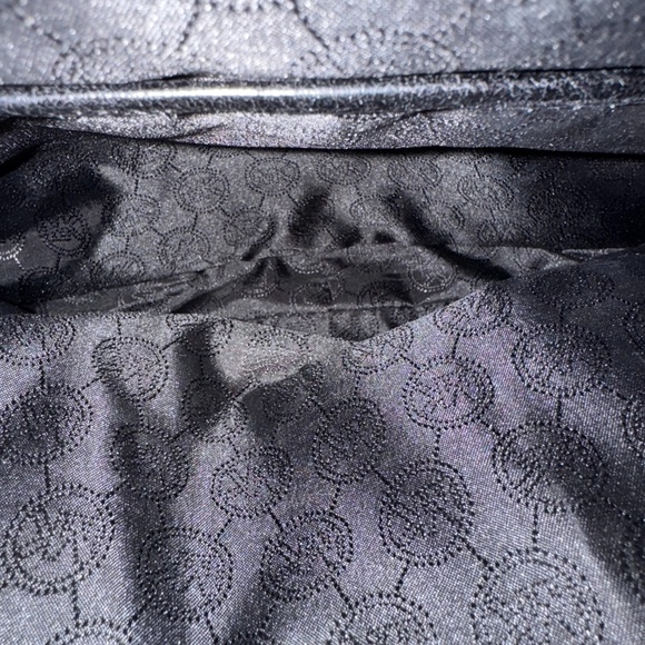 Michael Kors Alexis Medium Satchel Black - Picture 6 of 11